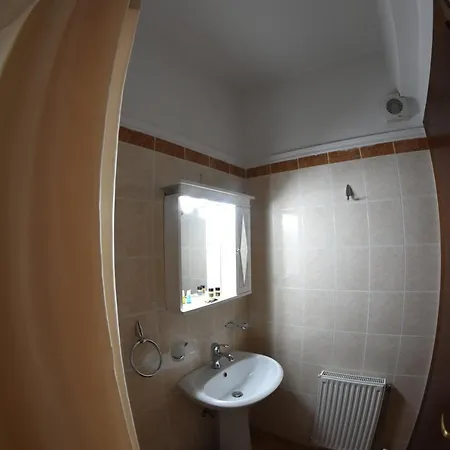 Archontiko Klitsa Hotel 2*