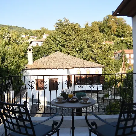 Archontiko Klitsa Hotel Portariá