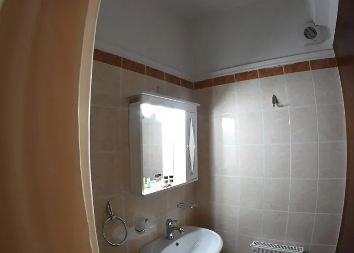 Archontiko Klitsa Hotel 2*